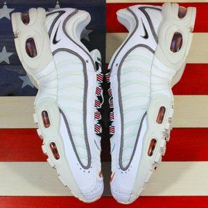 Nike Air Max Tailwind IV Womens White [CJ7979-100]